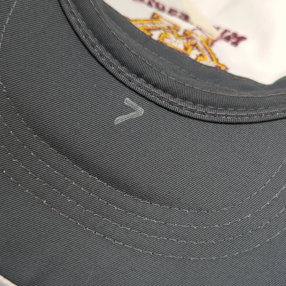Minnesota Golden Gophers Golf B1G Hat Cap Nike OSFM White Strapback
